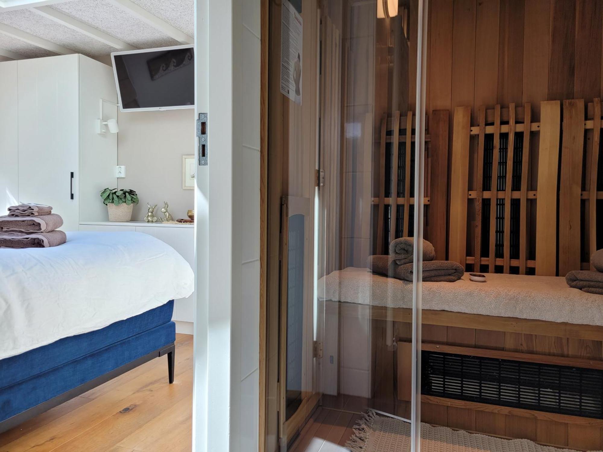 Tiny Villa De Haas Met Infraroodsauna Egmond aan Zee Exterior photo