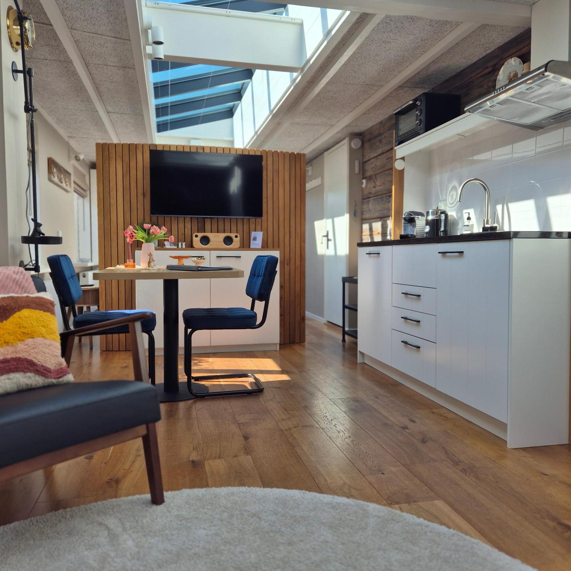 Tiny Villa De Haas Met Infraroodsauna Egmond aan Zee Exterior photo